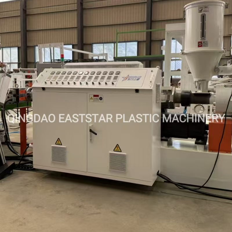 Υψηλής ποιότητας γραμμή παραγωγής σωλήνων PVC Waterline, ένα προς δύο, ενδυναμώνει τη βιομηχανία ζώων