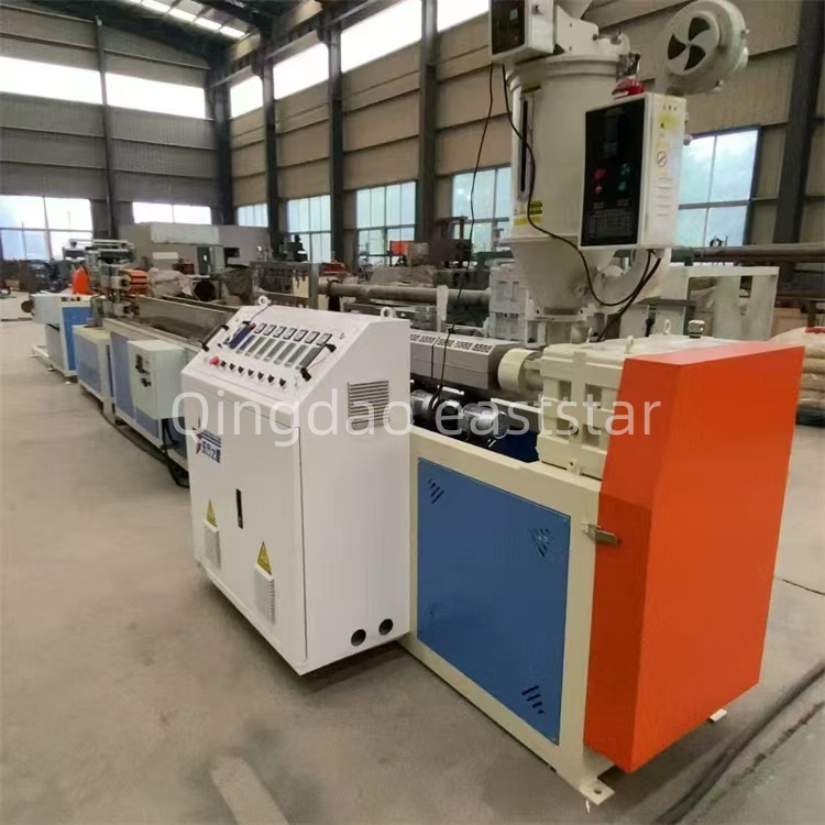 Η QINGDAO EASTSTAR ολοκληρώνει την προσαρμοσμένη γραμμή παραγωγής καλύμματος λαμπτήρων PC/PS/ABS για Τούρκο πελάτη, υποστηρίζοντας την αναβάθμιση της βιομηχανίας φωτισμού